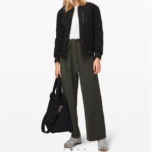 Lululemon Noir Pant Sz 8